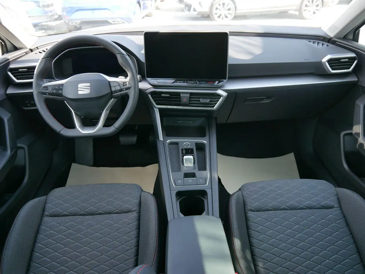 SEAT Leon 2026 — фото 10