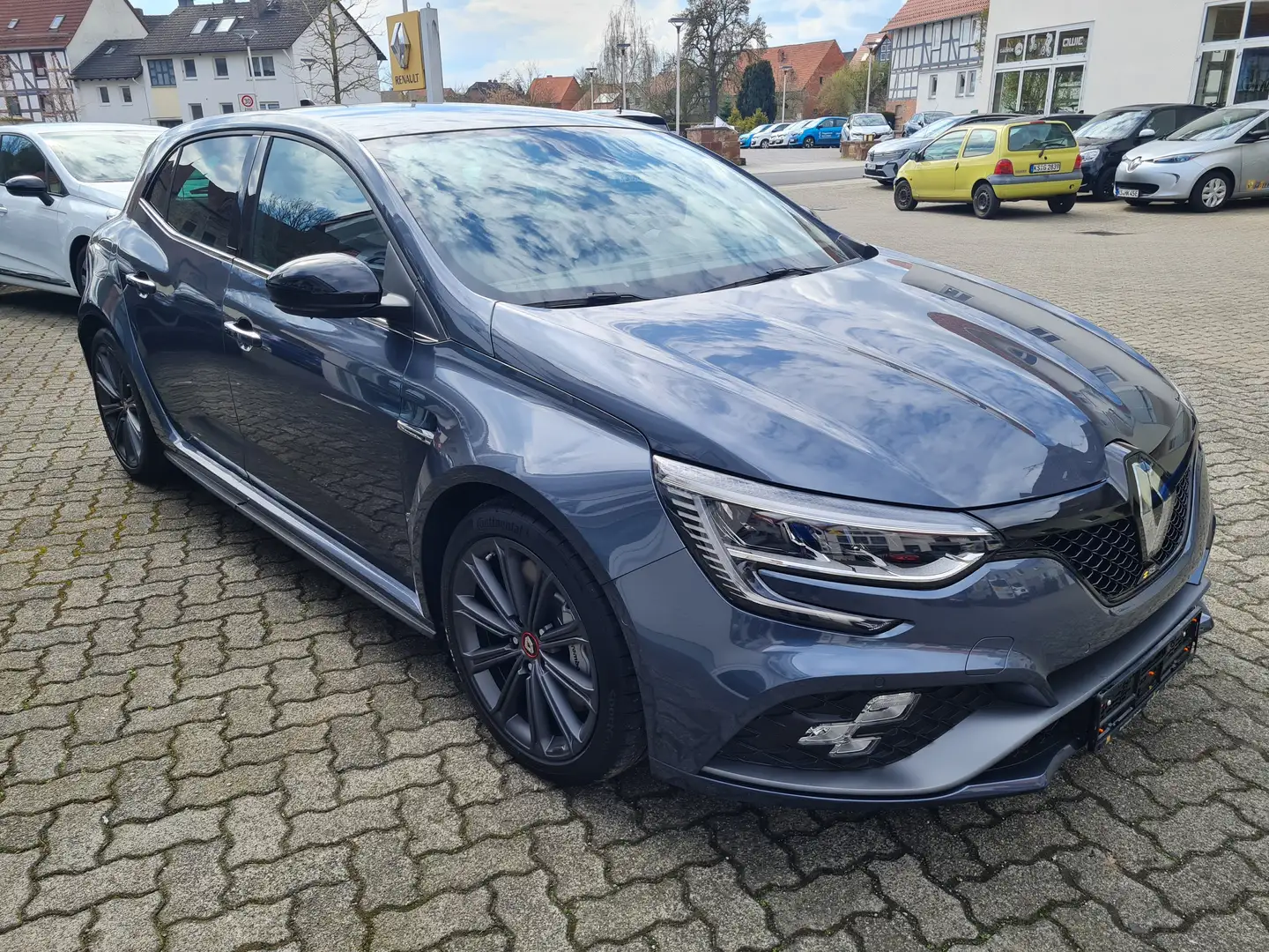 Renault Megane R.S. IV Lim. 5-trg. Gris - 2