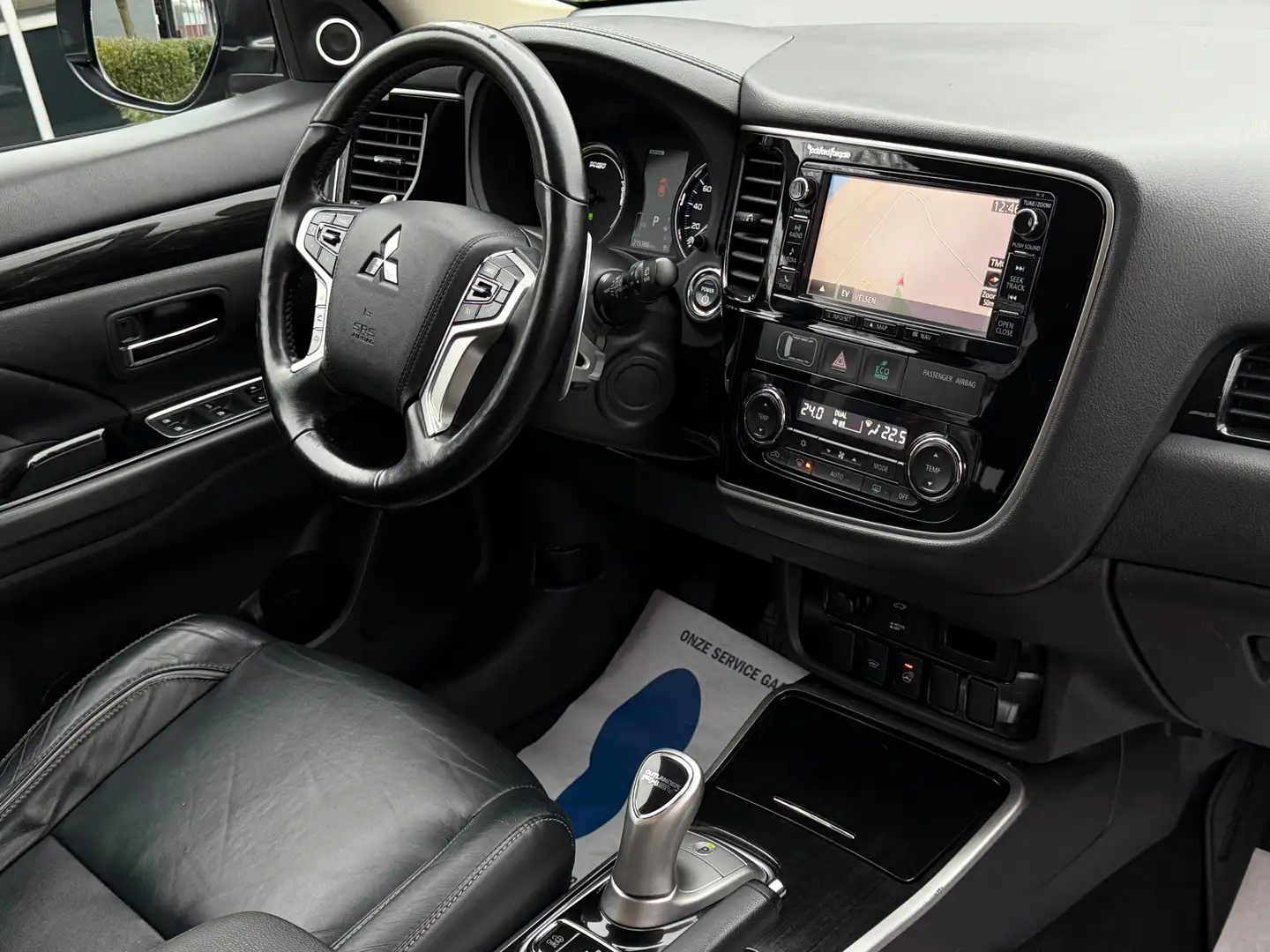 Mitsubishi Outlander 2.0 PHEV instyle - 360 CAMERA - STOEL / STUUR VERW Noir - 2