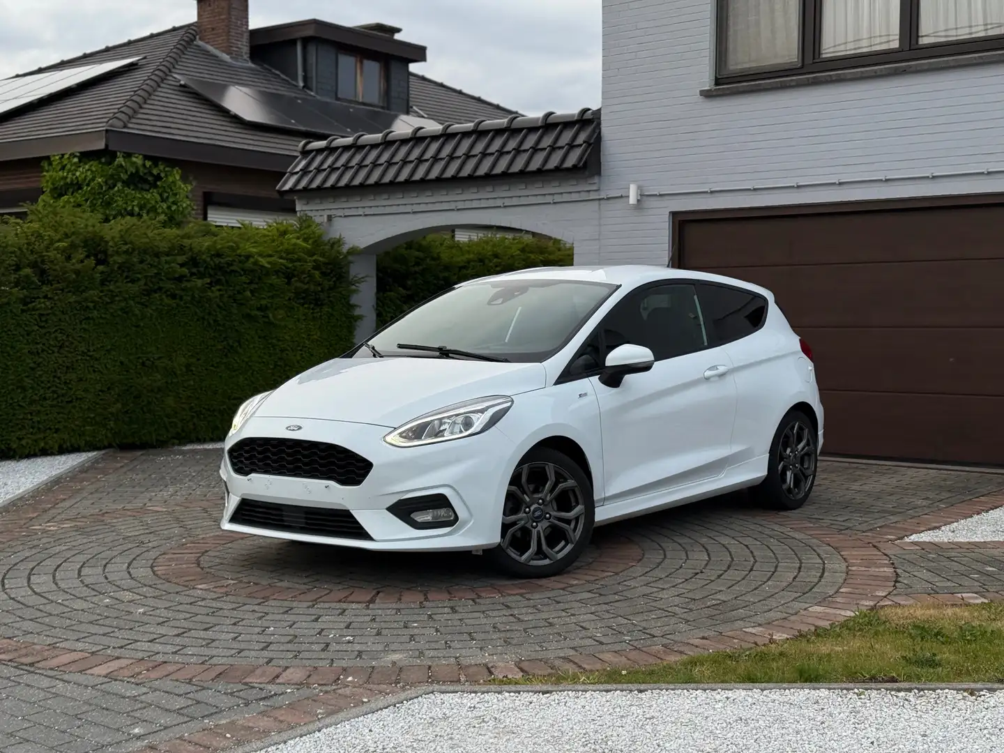 Ford Fiesta 1.0/ST-Line/LED/Carplay/Zetelverwarming/Frost Whit Blanc - 1