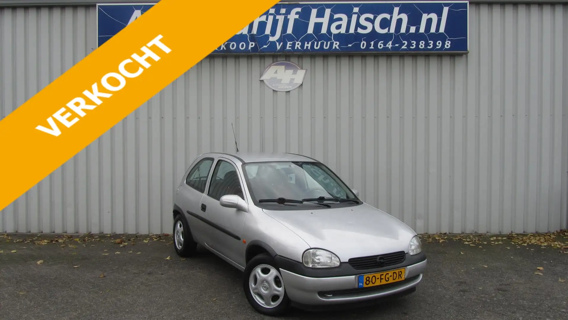 Opel Corsa 1.4 I 16V 3D Gris - 1