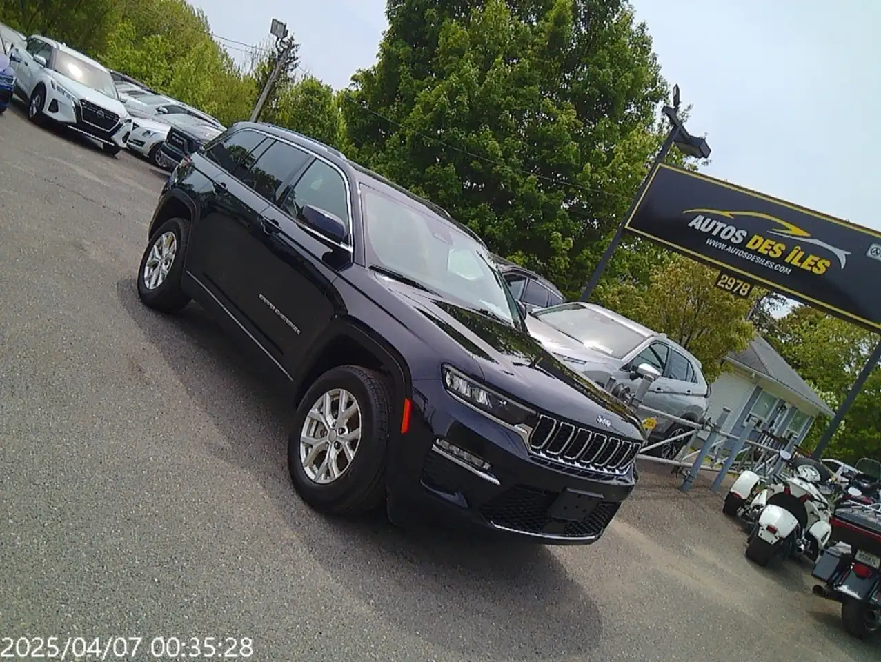 Jeep Grand Cherokee снимка Jeep Grand Cherokee