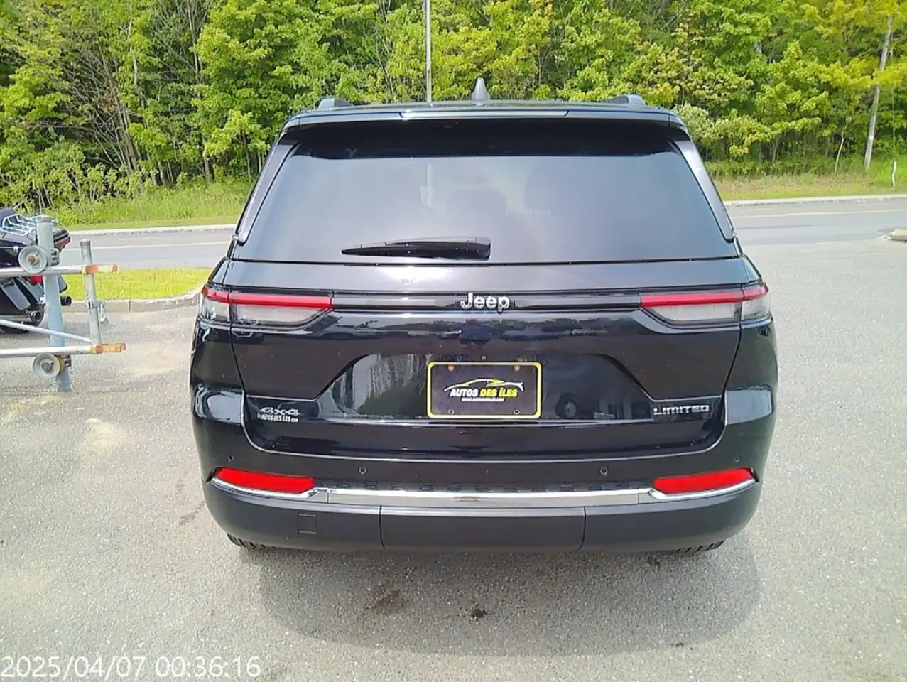 Jeep Grand Cherokee снимка Jeep Grand Cherokee