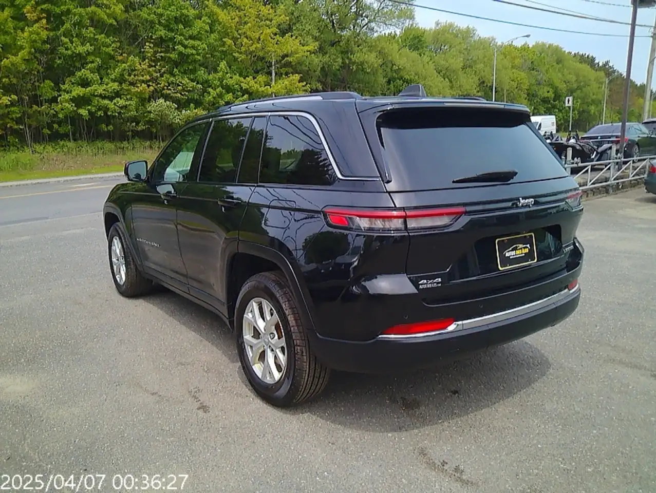 Jeep Grand Cherokee снимка Jeep Grand Cherokee