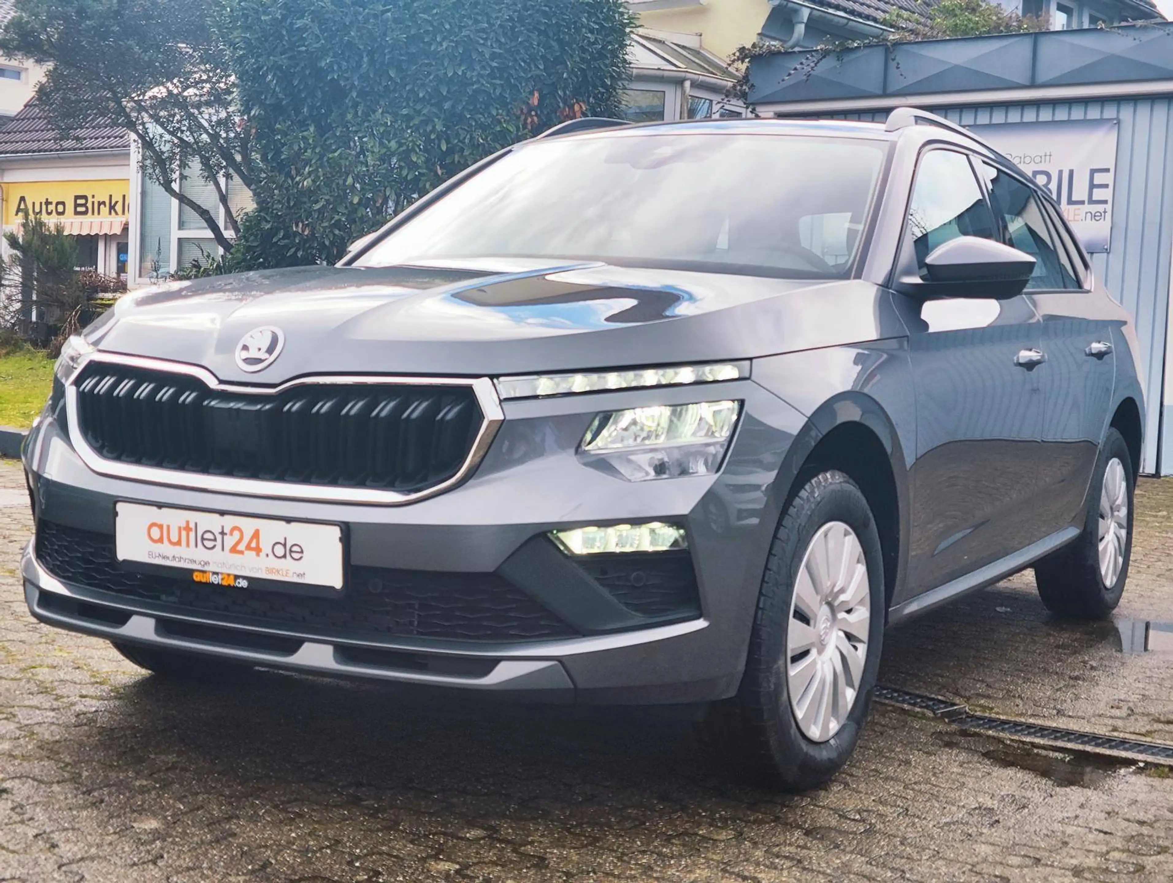Skoda Kamiq Kamiq Selection 115PS AHK PDC v+h + Kamera Klima — photo 2