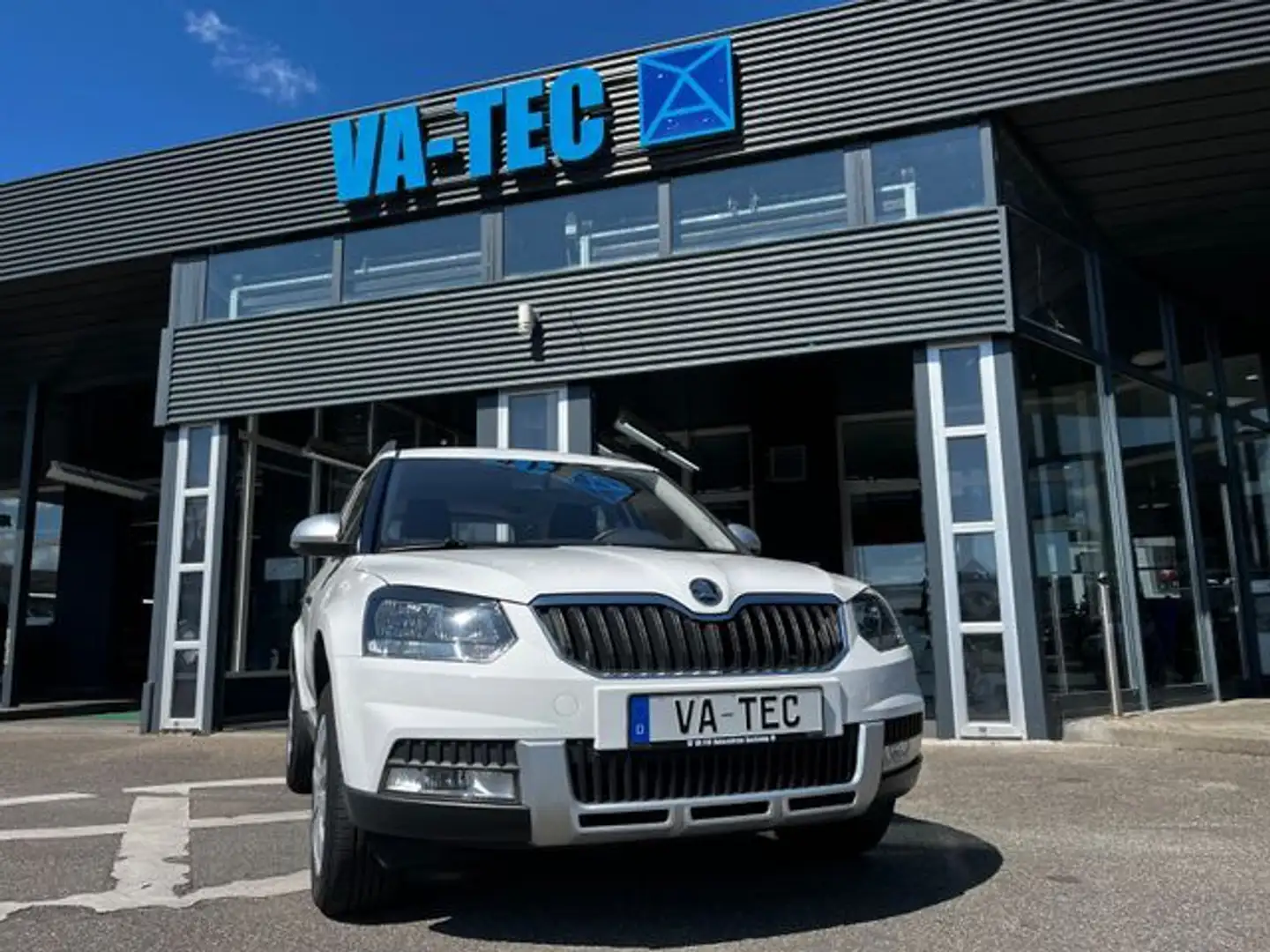 Skoda Yeti Active Outdoor 1,4 KLIMA/AHK Weiß - 1