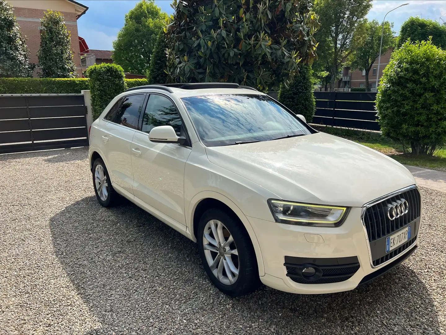 Audi Q3 Q3 2.0 tdi Advanced 177cv s-tronic Bianco - 1