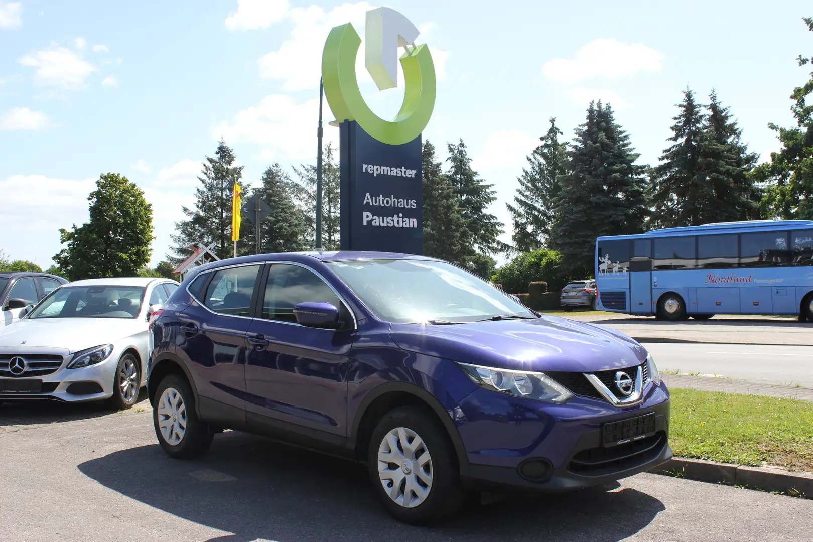 Nissan Qashqai Visia Bleu - 1