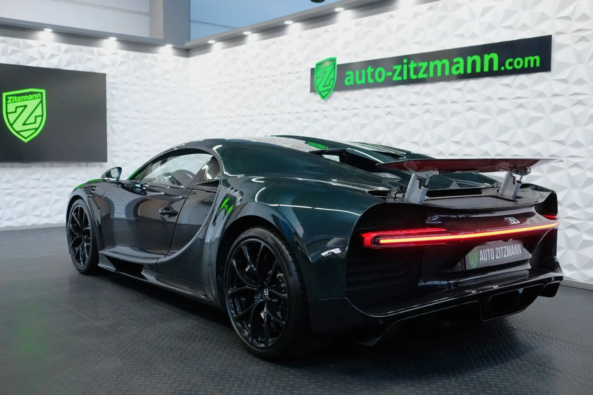 부가티 Chiron 2019 검정 사진 2