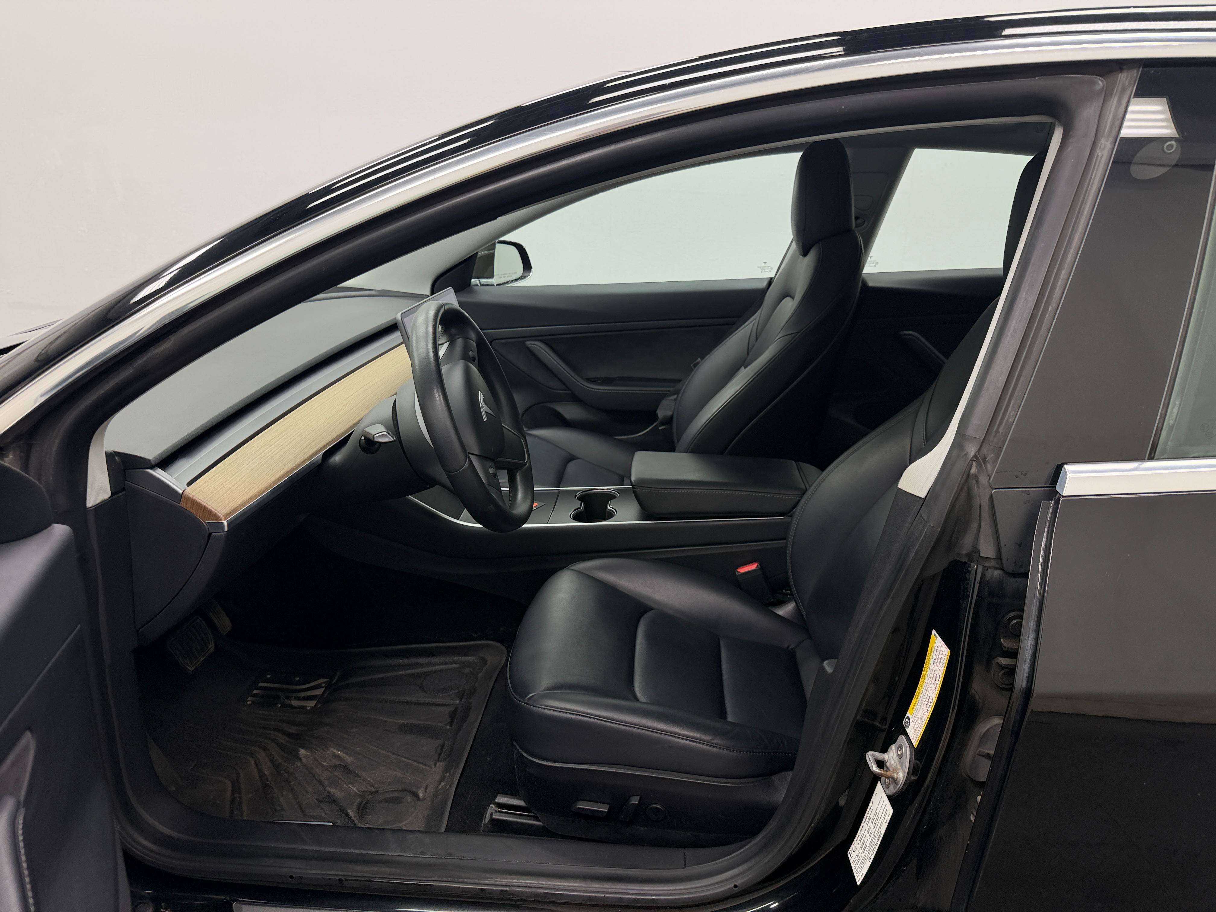 2020 Tesla Model 3 STANDARD RANGE PLUS, 402KM AUTONOMIE, TOIT PANO — снимка 1