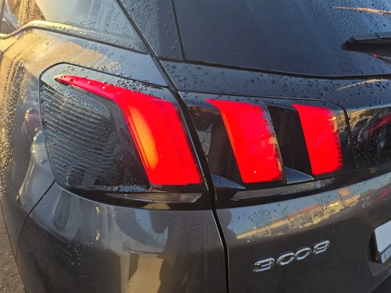 Peugeot 3008 Allure 1.2 PureTech Allwetter Navi Kamera 30