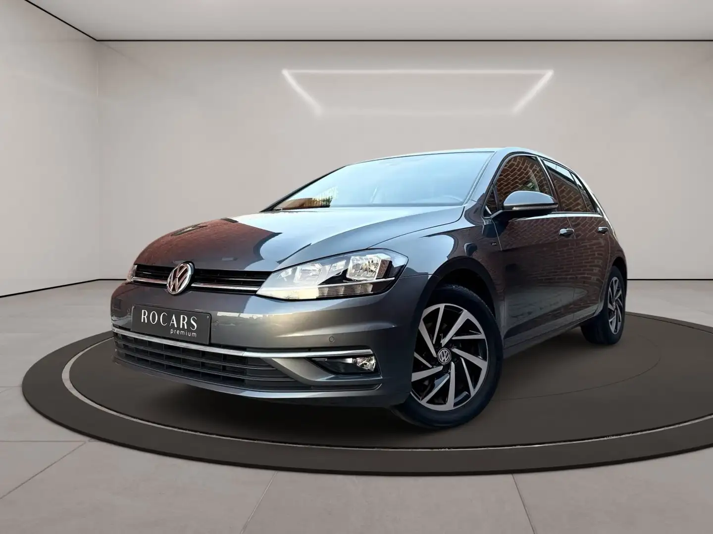 Volkswagen Golf Golf 1.0 TSI Join *GPS*CARPLAY*CAMERA*GARANTIE 1AN Grijs - 1