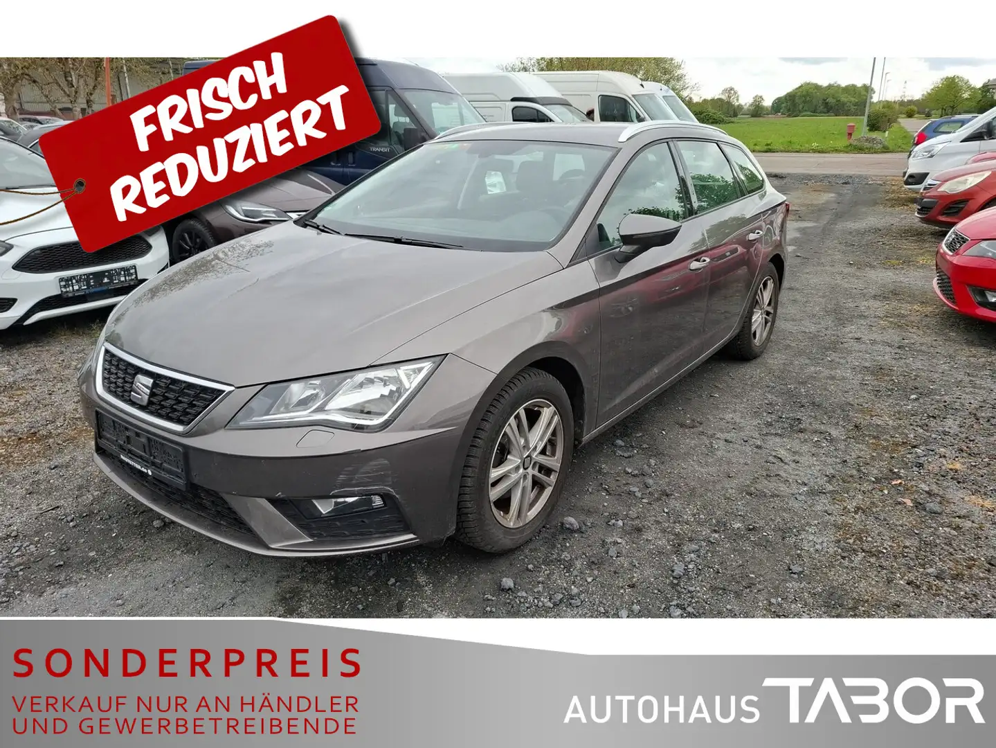 SEAT Leon ST 1.6 TDI Style Navi PDC AHK LM SHZ MFL - 1