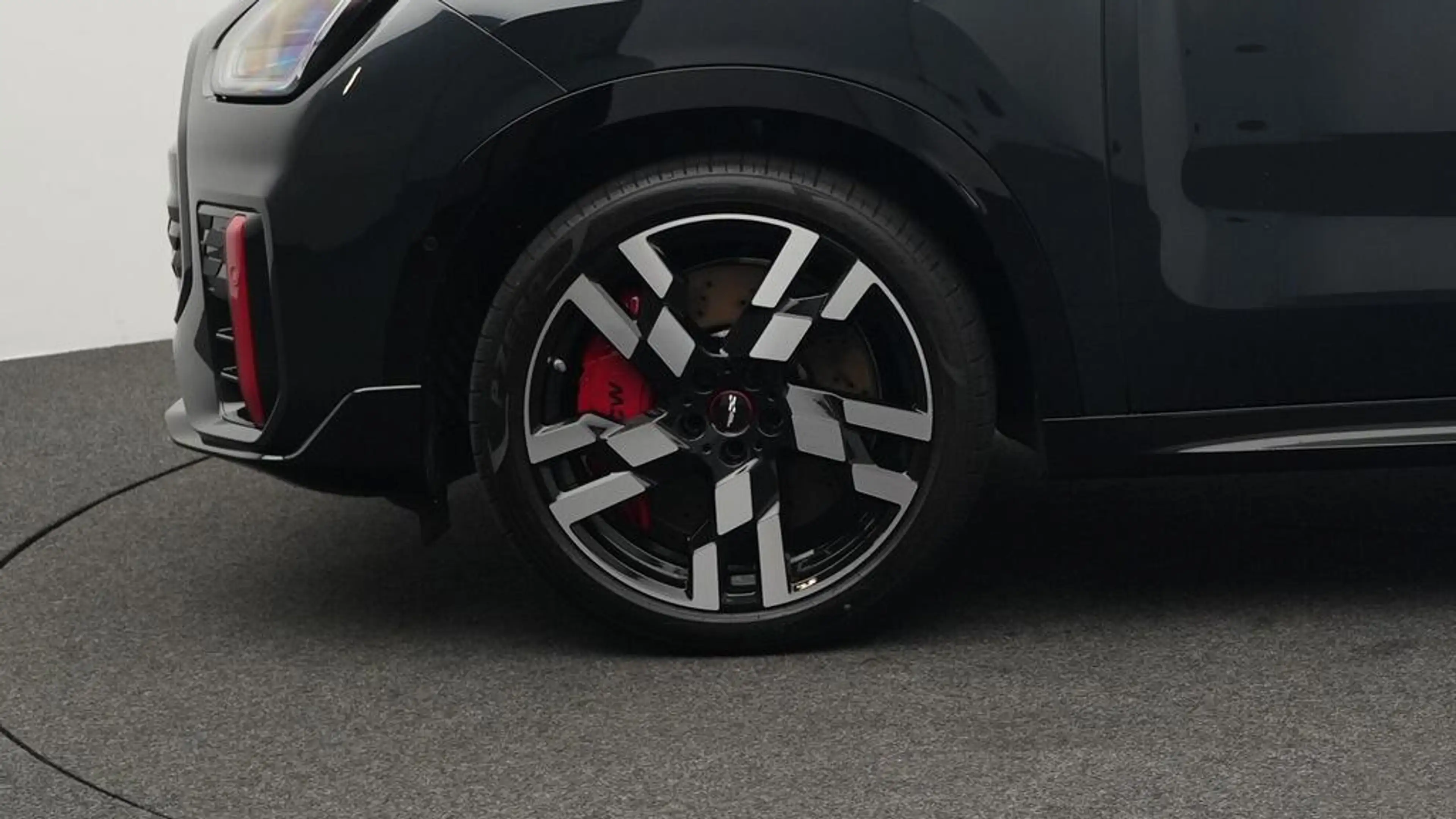 MINI JCW Countryman All4 John Cooper Works Trim — photo 11