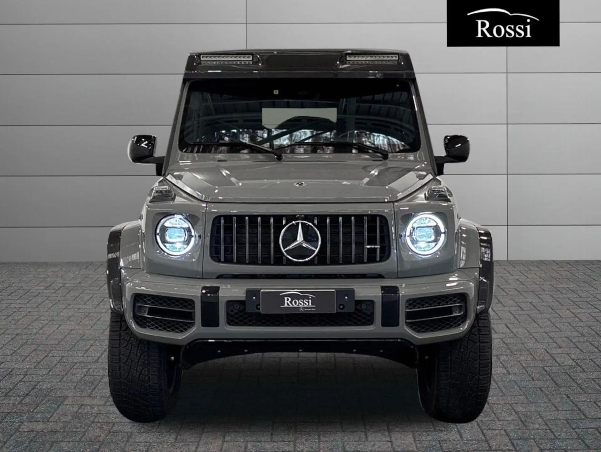 벤츠 G-Class 2023 회색 사진 3