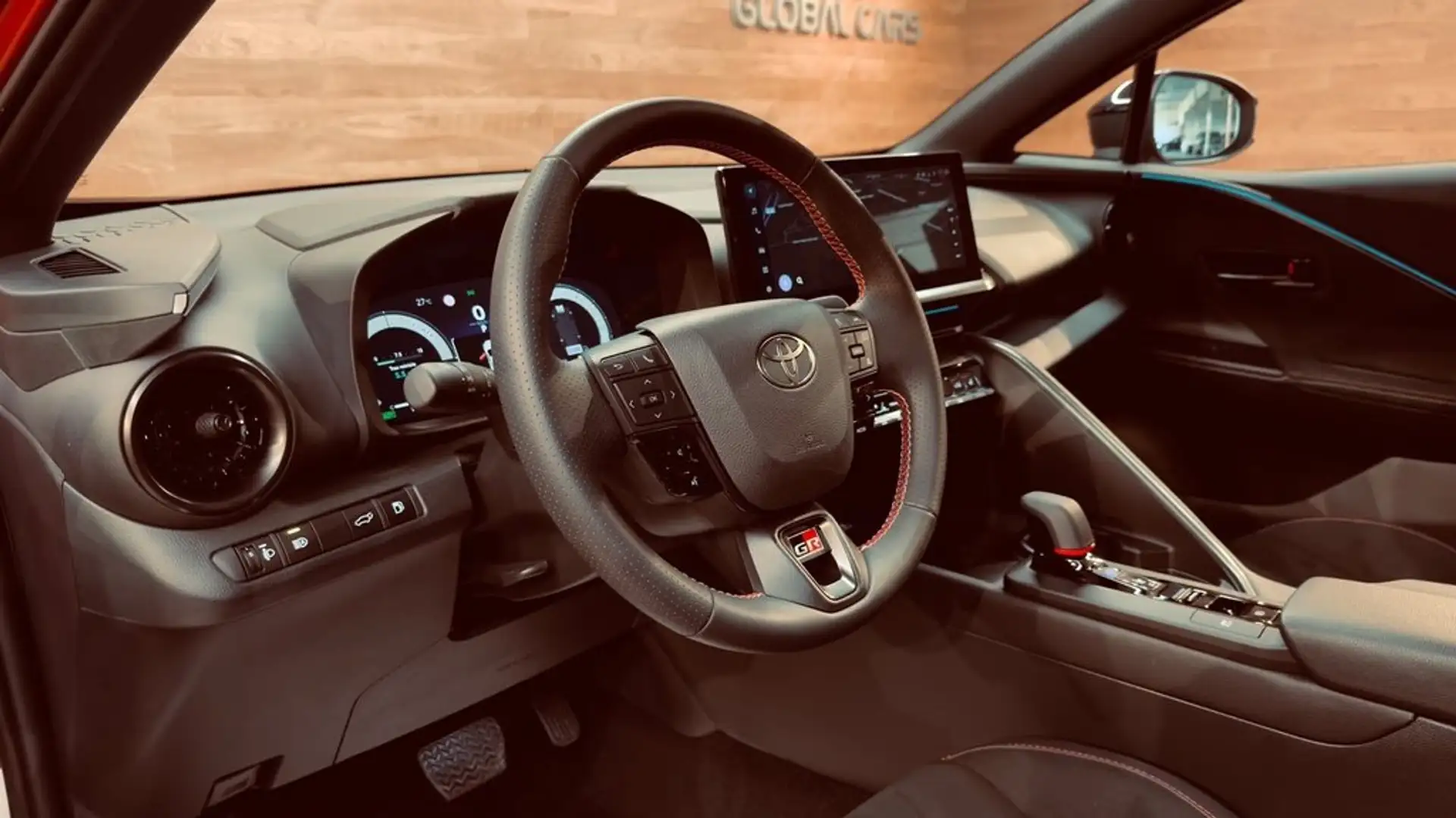 Toyota C-HR 200H GR Sport Premiere Edition AWD Burdeos - 2