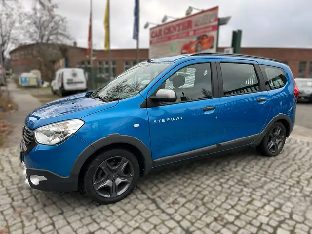 Dacia Lodgy Stepway Celebration 1.Hand/AHK/NAVI
