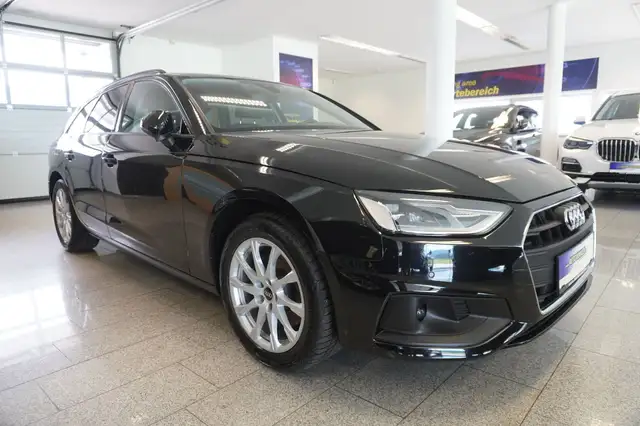 Audi A4 view 3