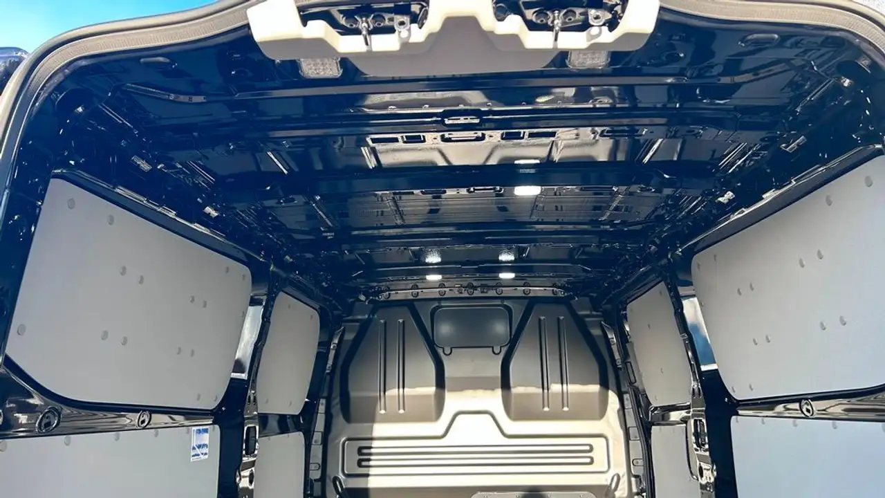 Ford Transit Custom Limited L2 Aut. 5J.Gar 70l+B&O+Wi 3