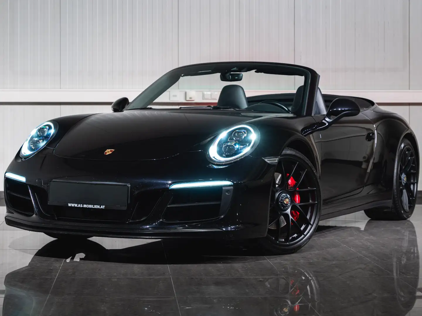 Porsche 991 Carrera GTS Cabriolet Schwarz - 1