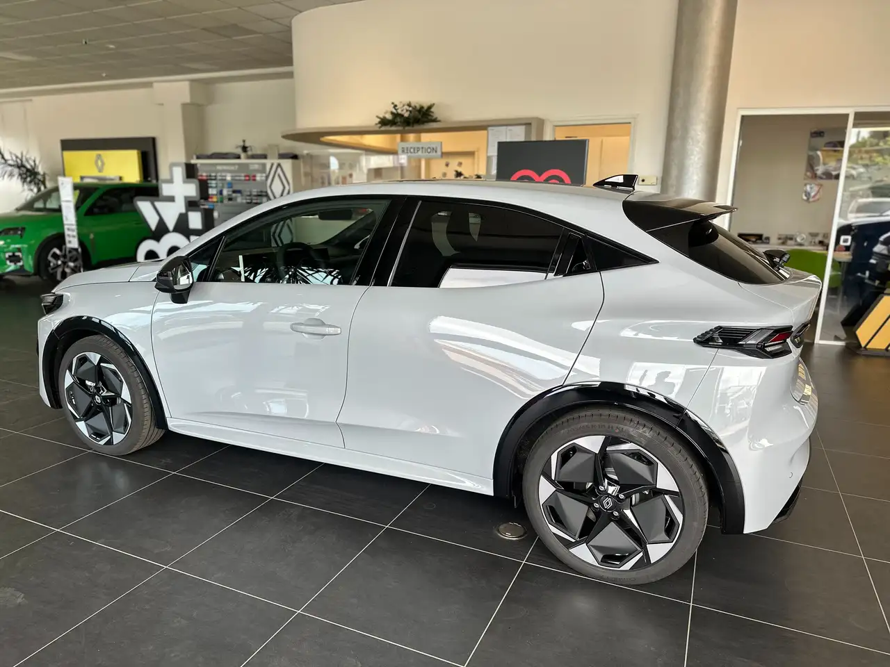 Renault Clio Clio VI 2026 1.8 full hybrid E-Tech Techno 160cv auto 2