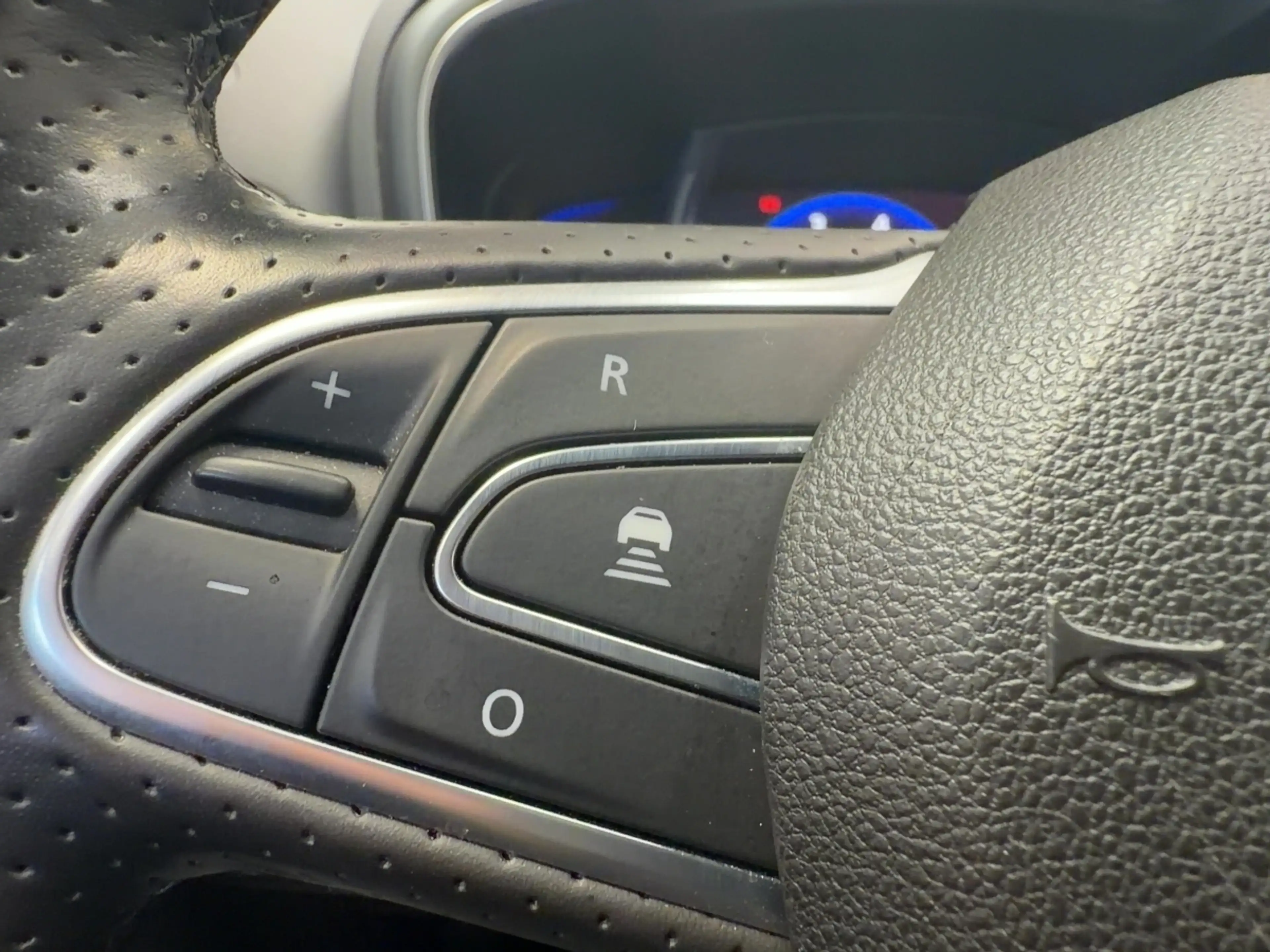 Renault Koleos 1.3 TCe 160 Initiale Paris — photo 14