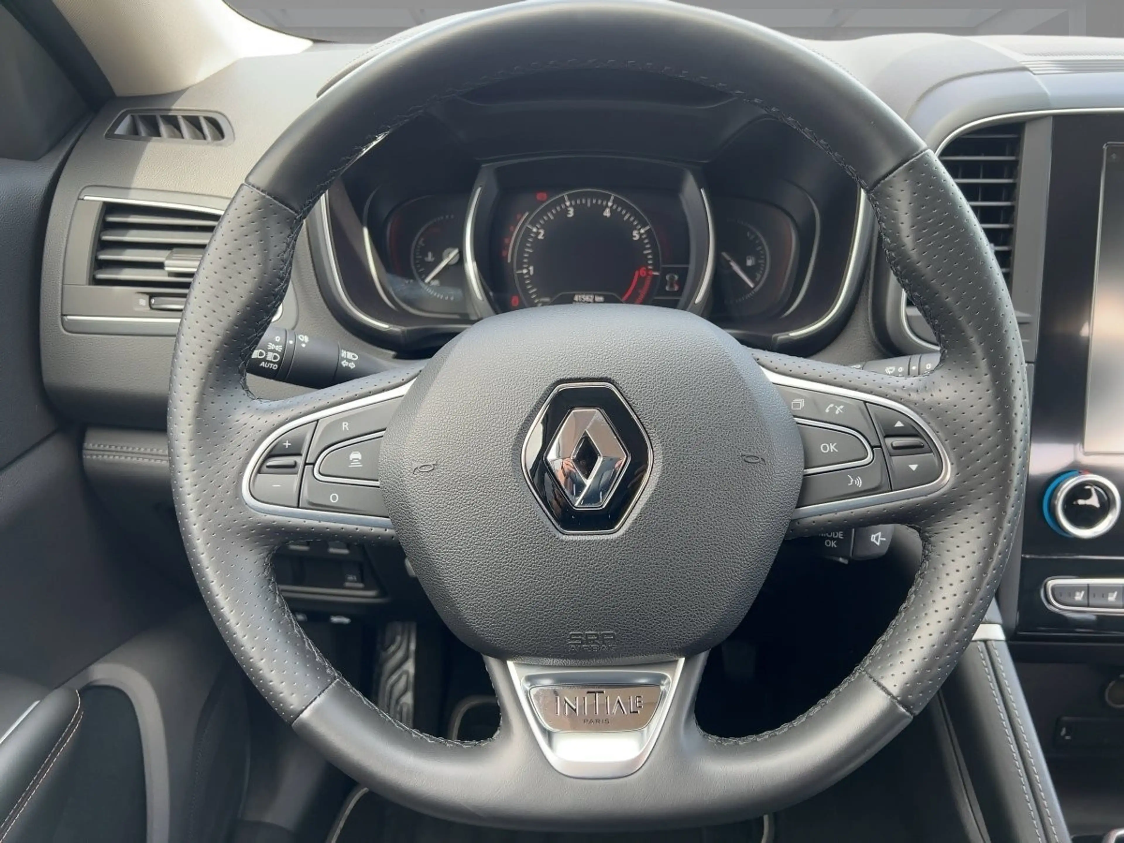 Renault Koleos 1.3 TCe 160 Initiale Paris — photo 11