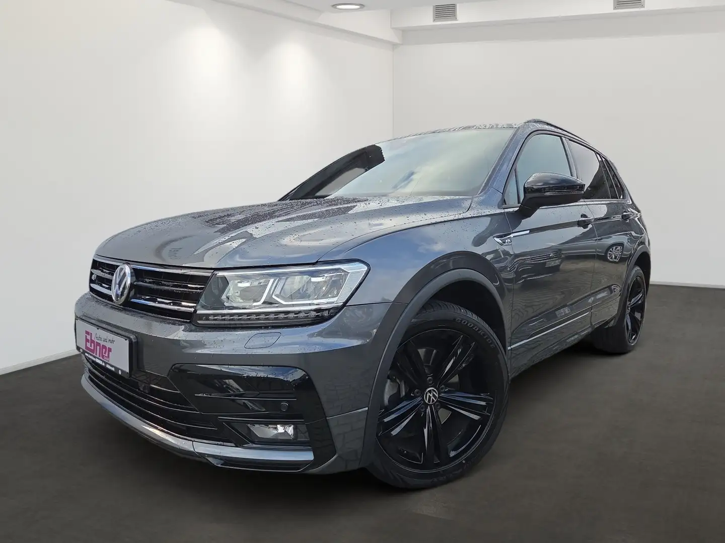 Volkswagen Tiguan R-LINE BLACK STYLE 2.0TSI 4M DSG AHK+ACC+LED+NAVI+ Grau - 2