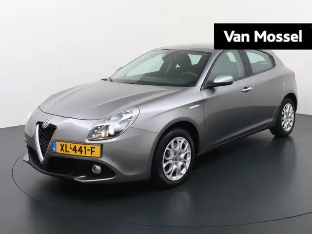 Alfa Romeo Giulietta 1.4 Turbo MultiAir Super | Navigatie | Lichtmetale