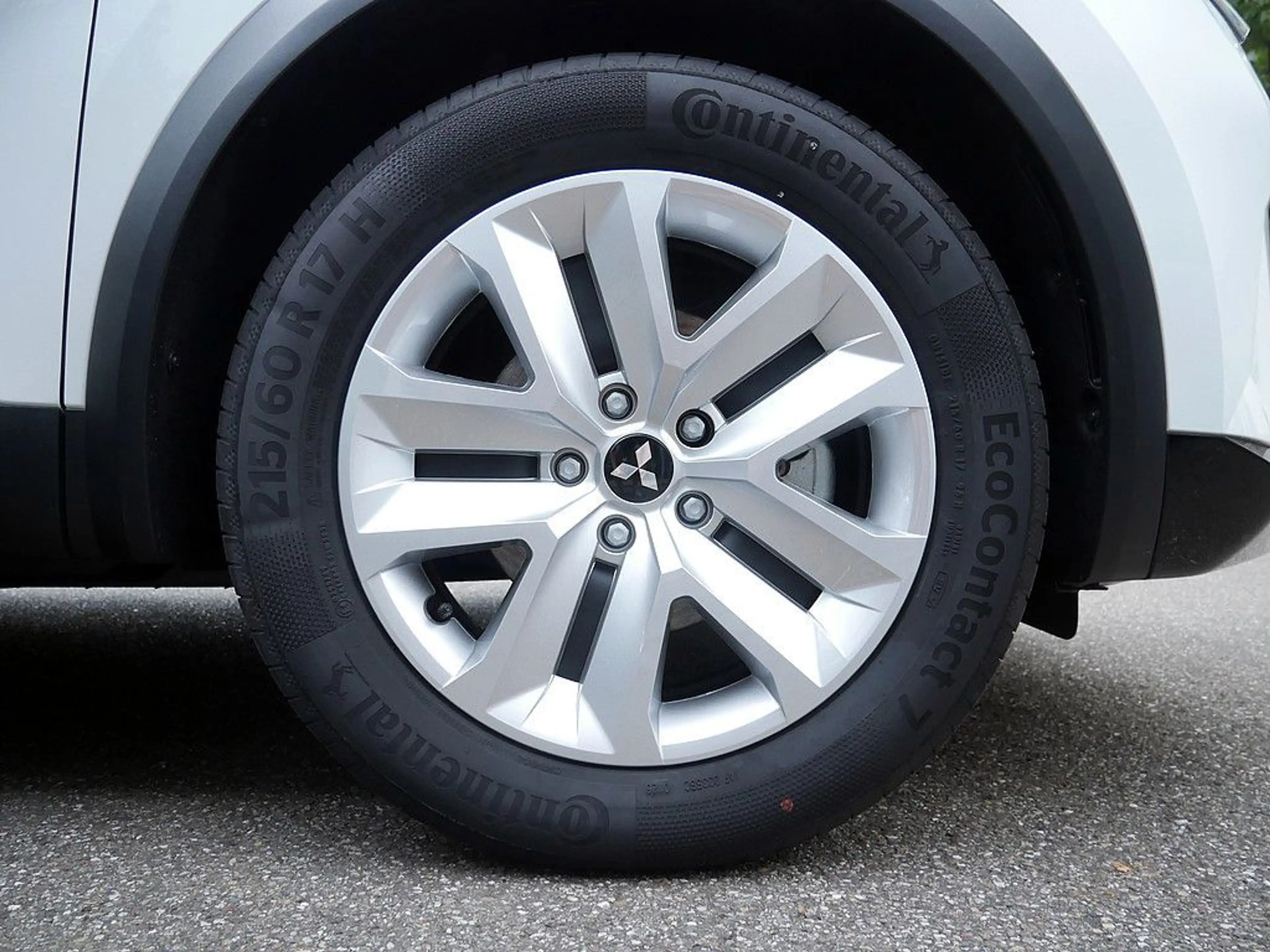 Mitsubishi ASX 1.8 Diamant Plus Hybrid PDC SHZ KAMERA LED — photo 7
