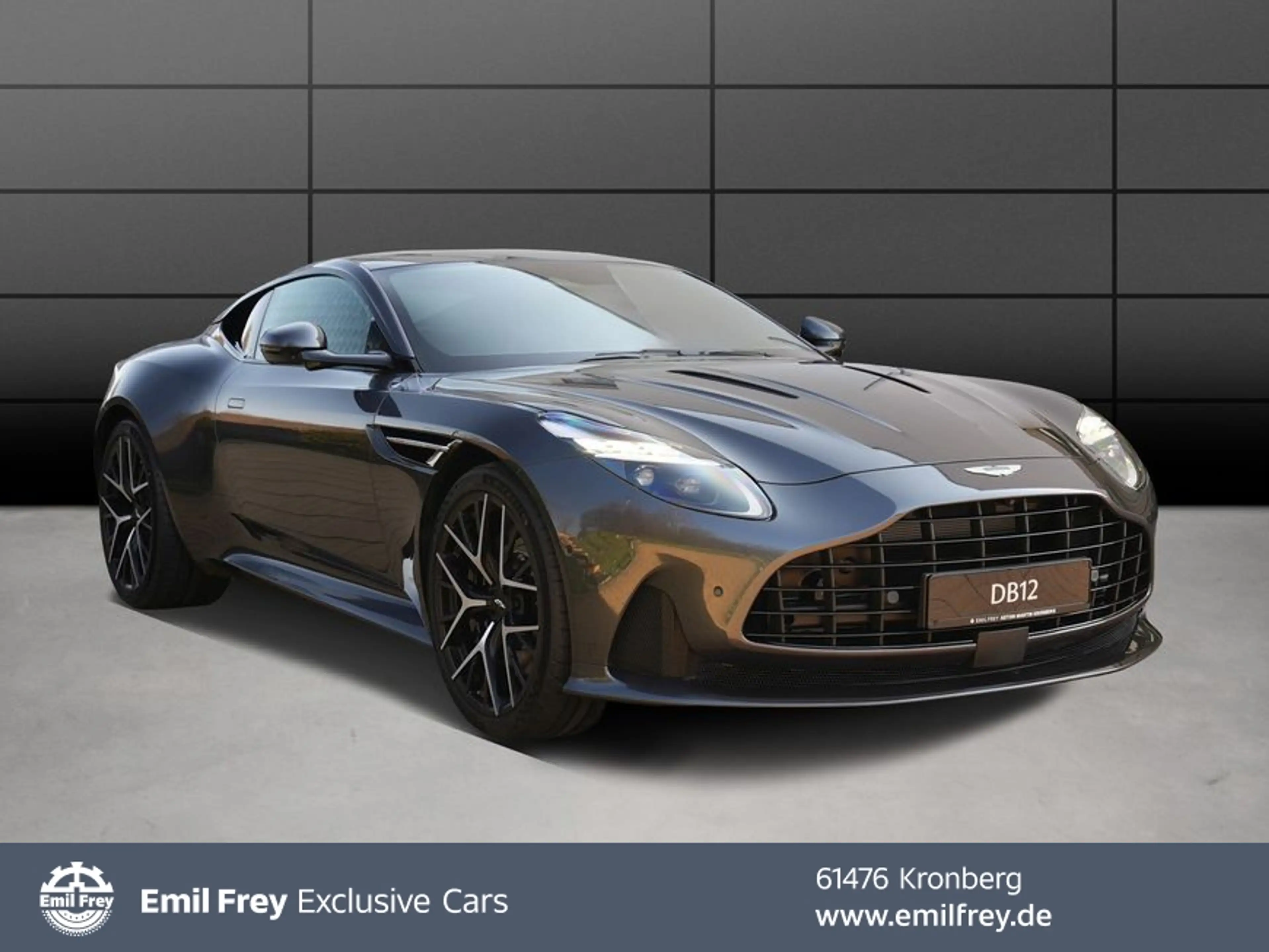Aston Martin DB12 Coupe