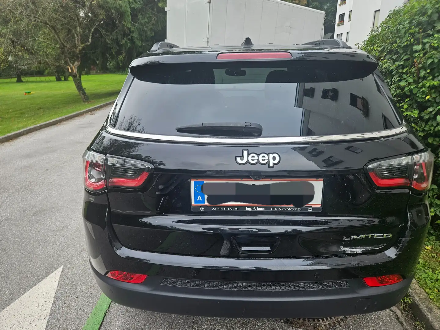 Jeep Compass Compass 1,6 MultiJet FWD 6MT Limited Limited Schwarz - 1