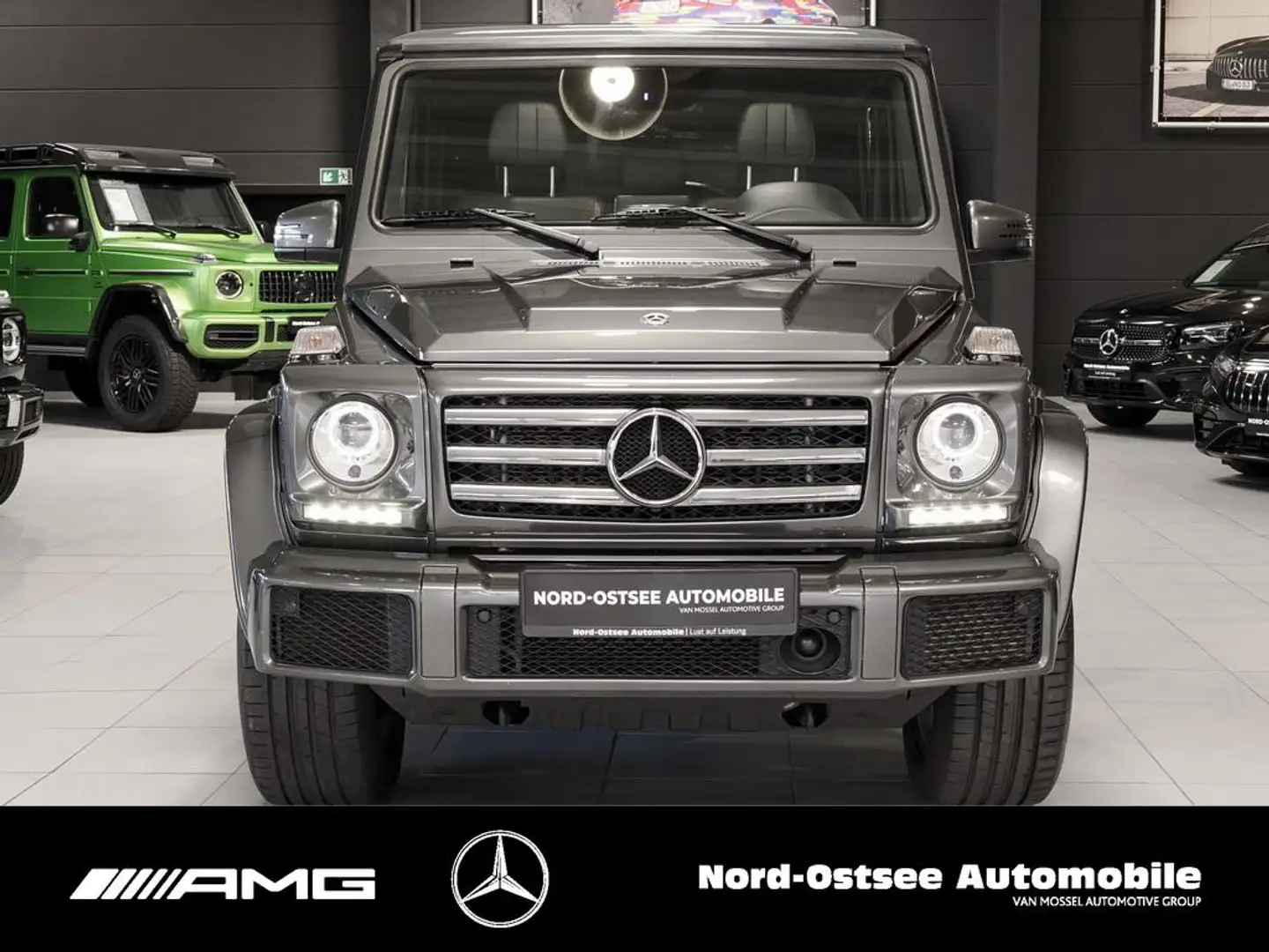 Mercedes-Benz G 500 STATION  AHK DAB SOUND SD NAVI BI-XENON Grijs - 2