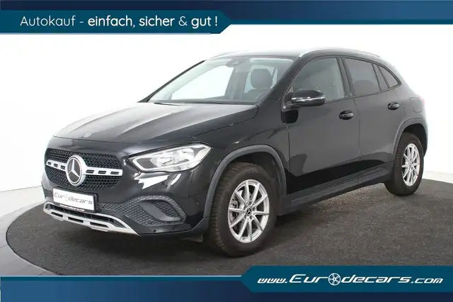 Mercedes-Benz GLA 180 *1.Hand*T-Leder*SHZ*Park ass.*Navi*