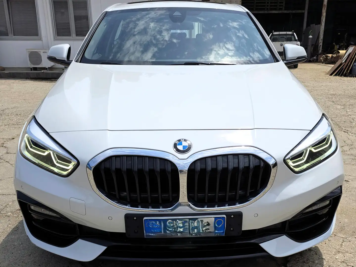 BMW 120 120d xdrive Luxury auto Blanco - 1