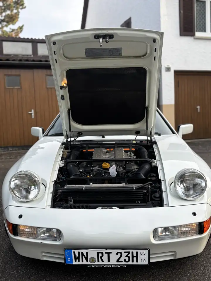 Porsche 928 S 4, foto 6