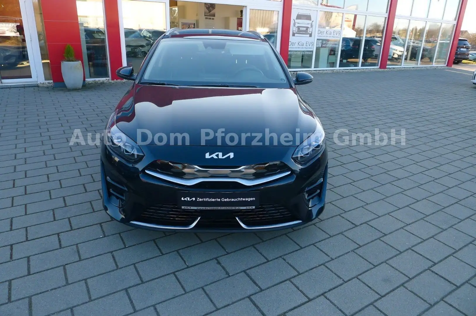 Kia Ceed SW / cee'd SW CEED SW 1,6 PHEV DCT SPIRIT /Tech/Pano/Sitz-Pak Schwarz - 2