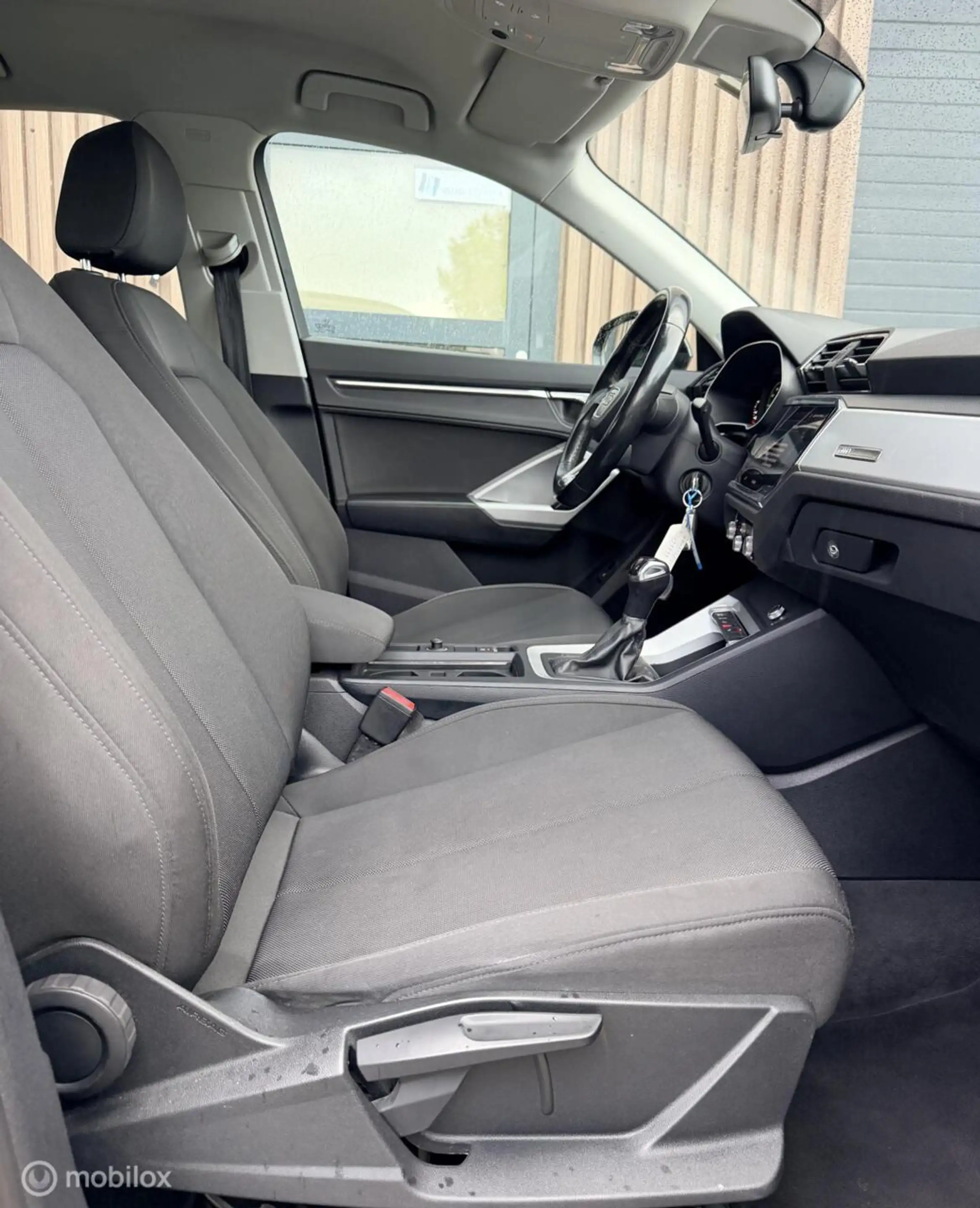 Audi Q3 45 TFSI e S edition DEALER/GARANTIE/BLACK EDITION — photo 15