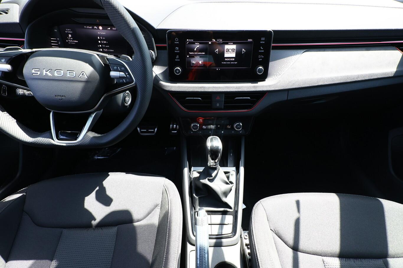 Skoda Scala Selection DSG Dynamic Pano ACC SideA Kam Kessy ... — photo 8