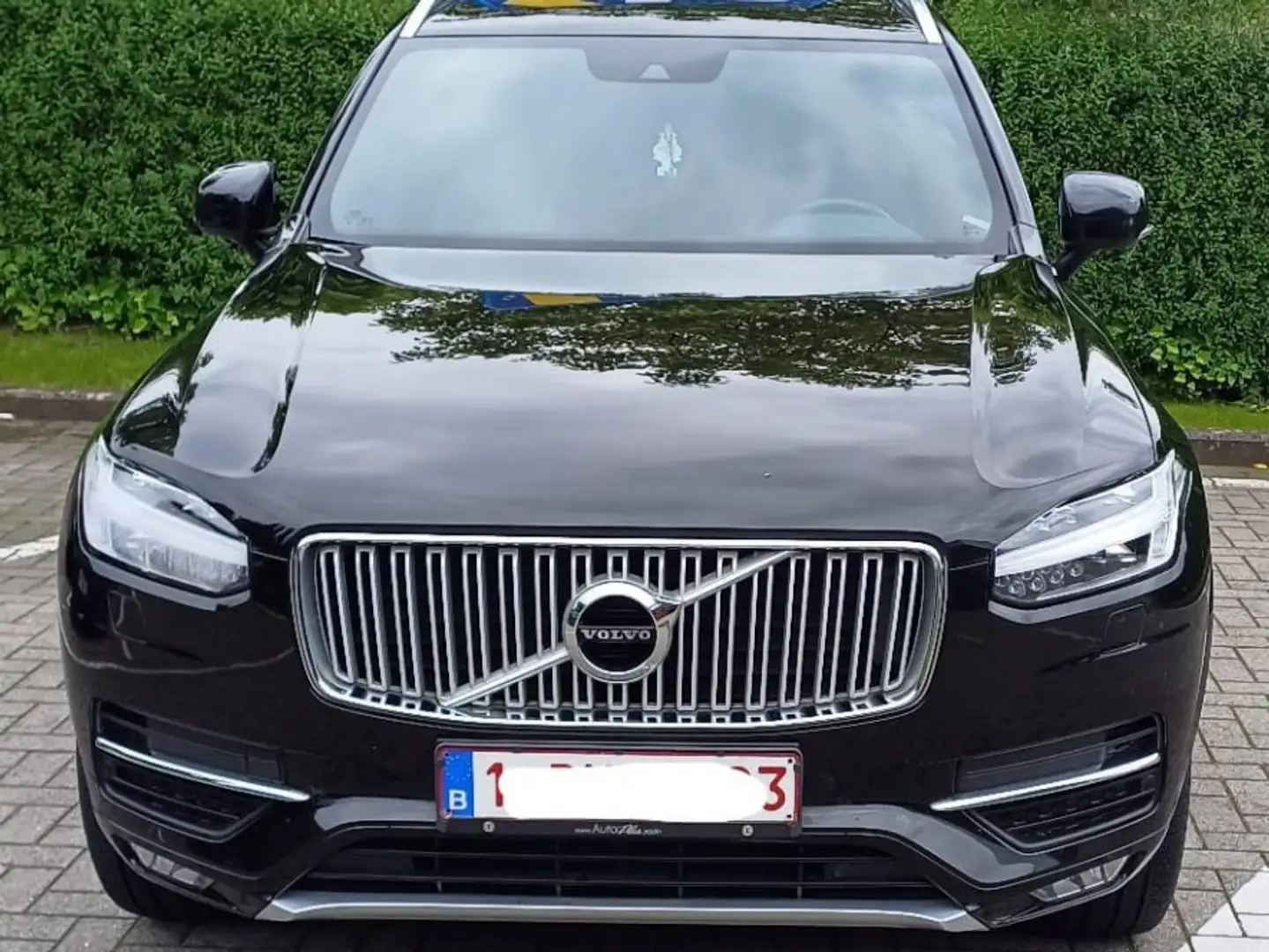 Volvo XC90 2.0 D4 FWD Inscription 5pl. Geartronic Černá - 1