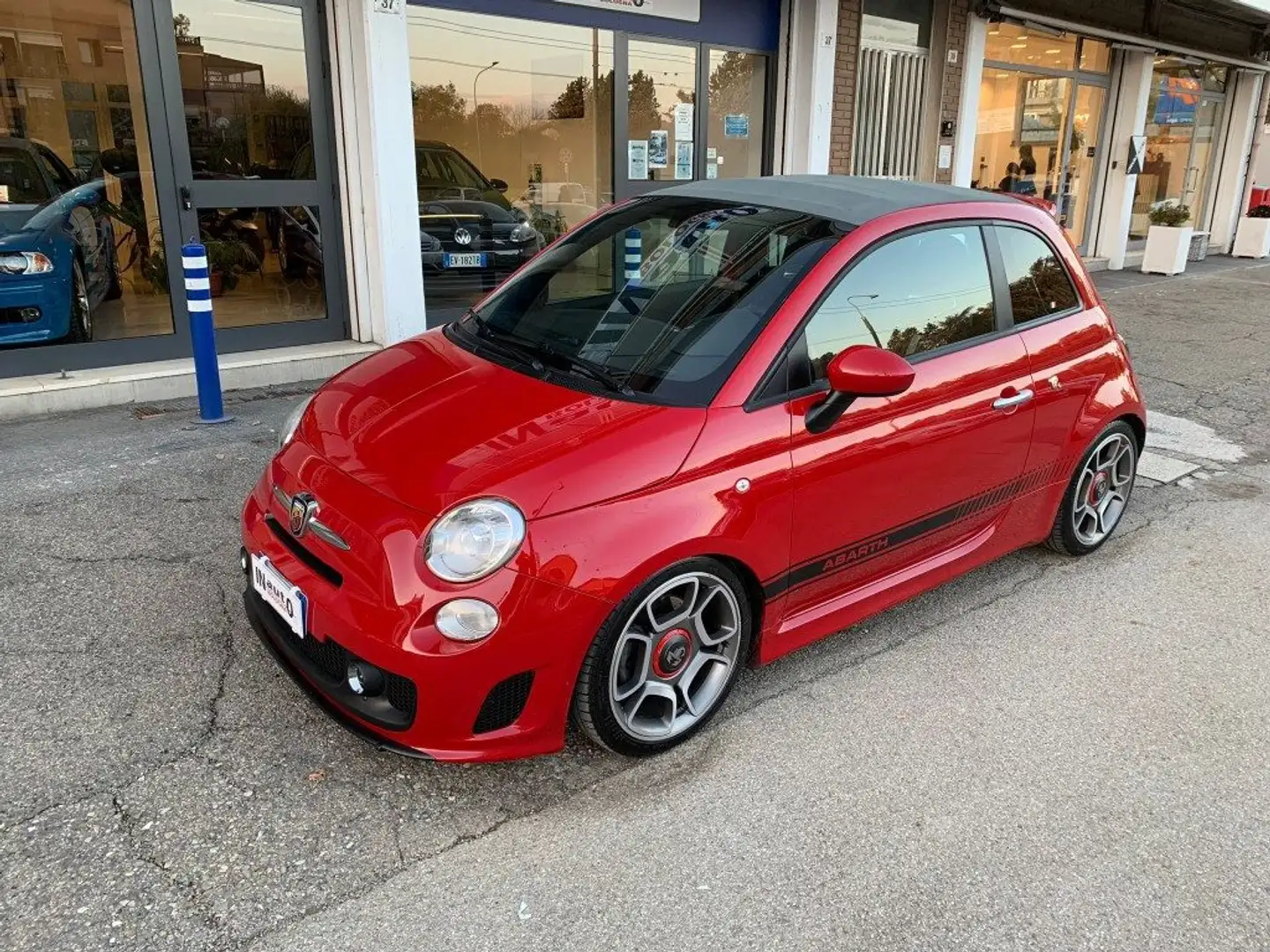Abarth 500 C 1.4 Turbo T-Jet MTA CABRIO AUTOMATICA Červená - 1
