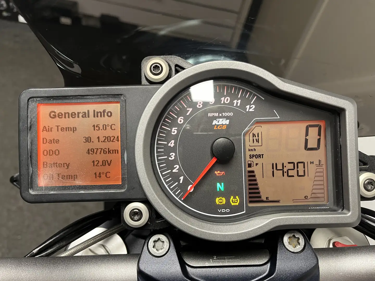 KTM 1290 Super Duke R Naranja - 2