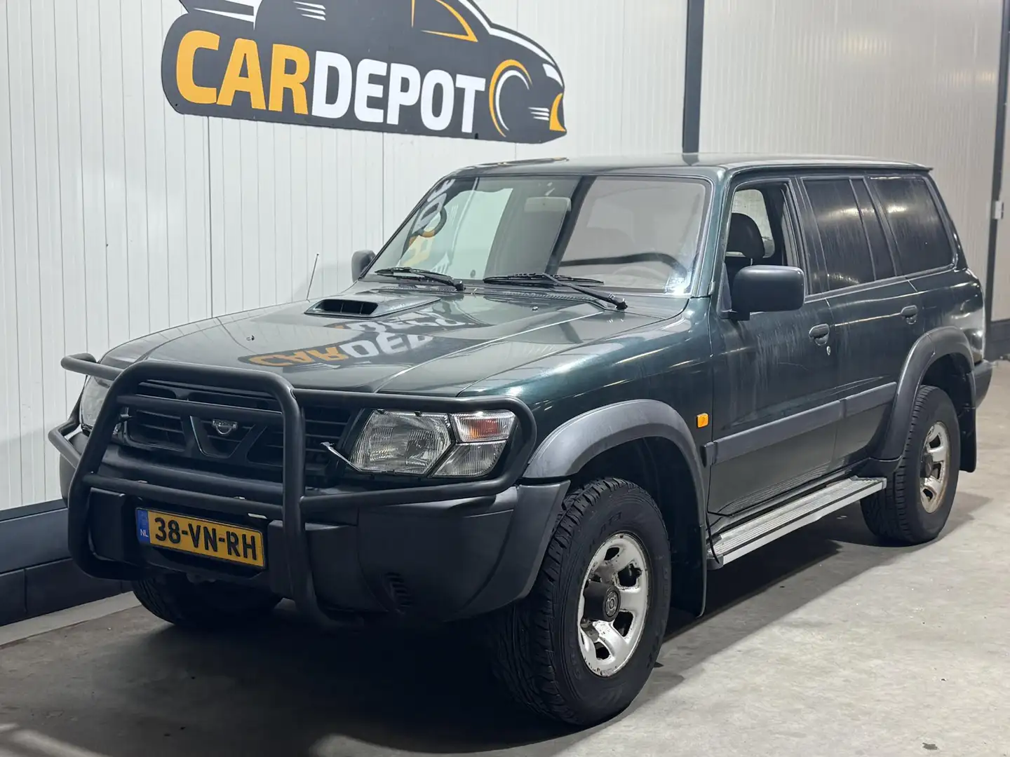 Nissan Patrol GR 2.8 TDi basis B-stijl - 1