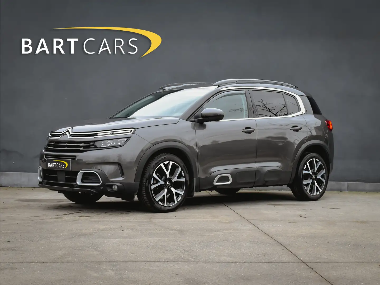 Citroen C5 Aircross Carplay+Zetelverwarming+Nappaledder+Adaptifcruise Grijs - 1