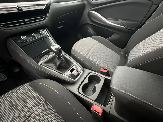 Opel Grandland view 14