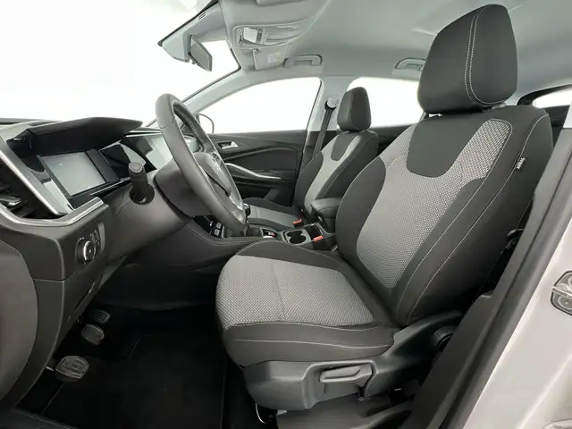 Opel Grandland view 7