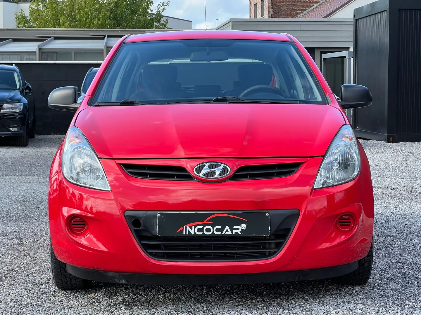 Hyundai i20 1.2i Comfort * MARCHAND OU EXPORT * Rood - 2