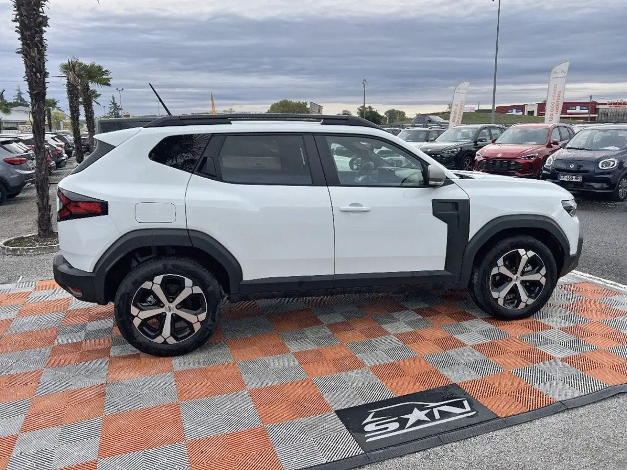 Dacia Duster — photo 4