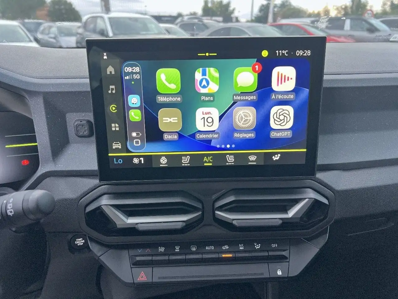 Dacia Duster — photo 24