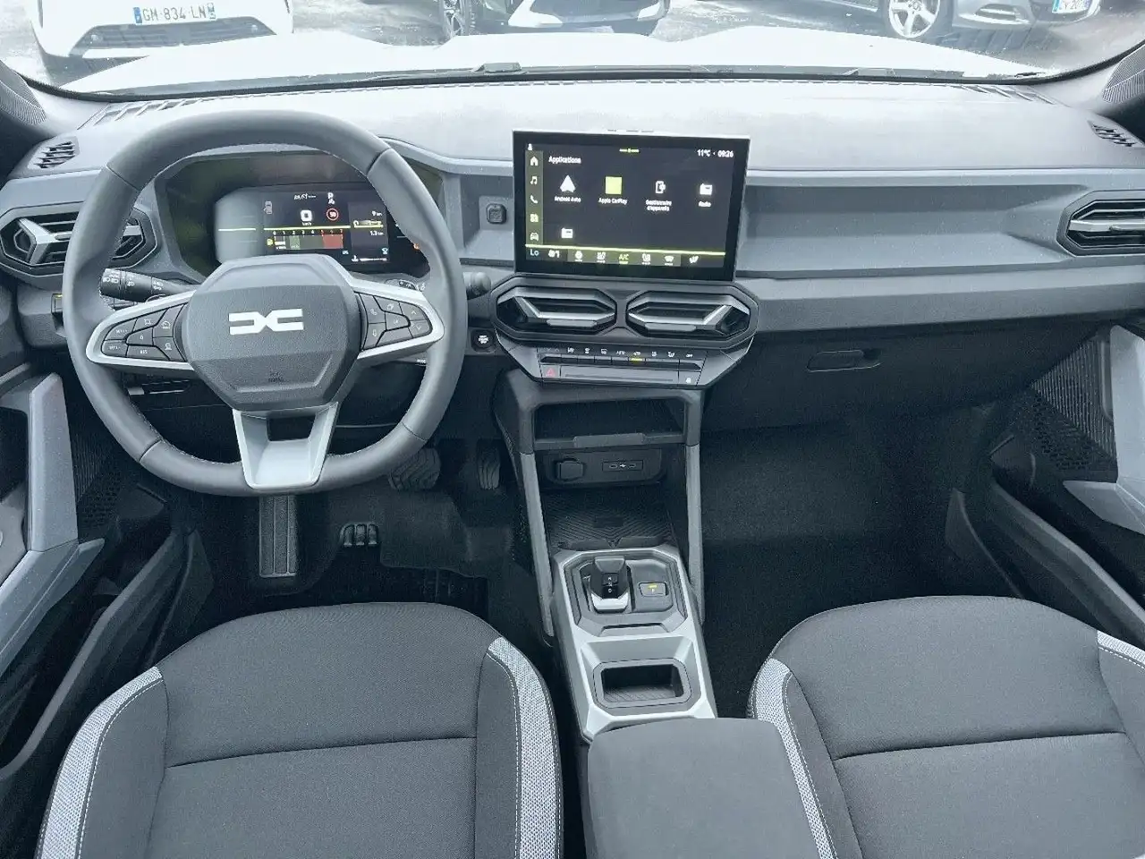 Dacia Duster — photo 23